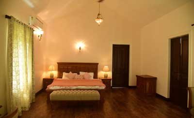 Spacious Bedrooms At Villa Malliya