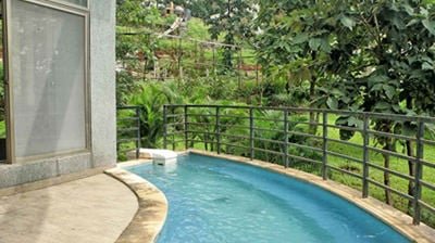 Private Pool At Villa Magnum
