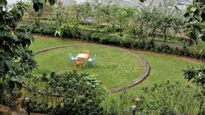 Sit-Out At Villa Magnum