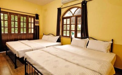 Spacious Bedrooms At villa mitzy