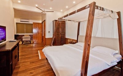KingSized Beds at Villa Sea View