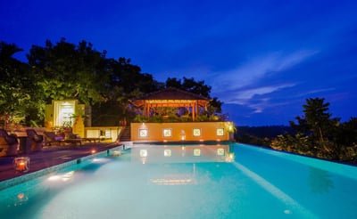 Private Pool villa summertime