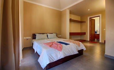 King sized Beds at villa tamarine